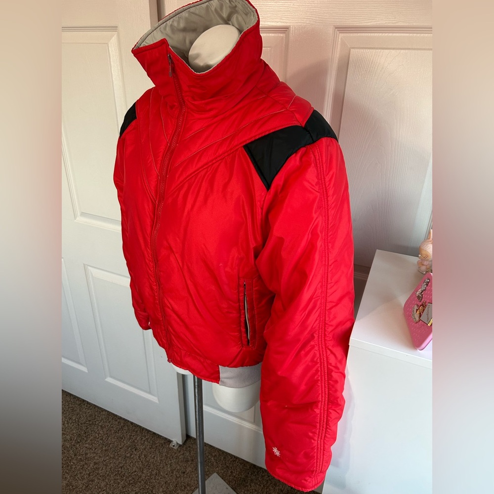 Alpine Designs Red Down Cropped Puffer Jacket - Picture 6 of 13